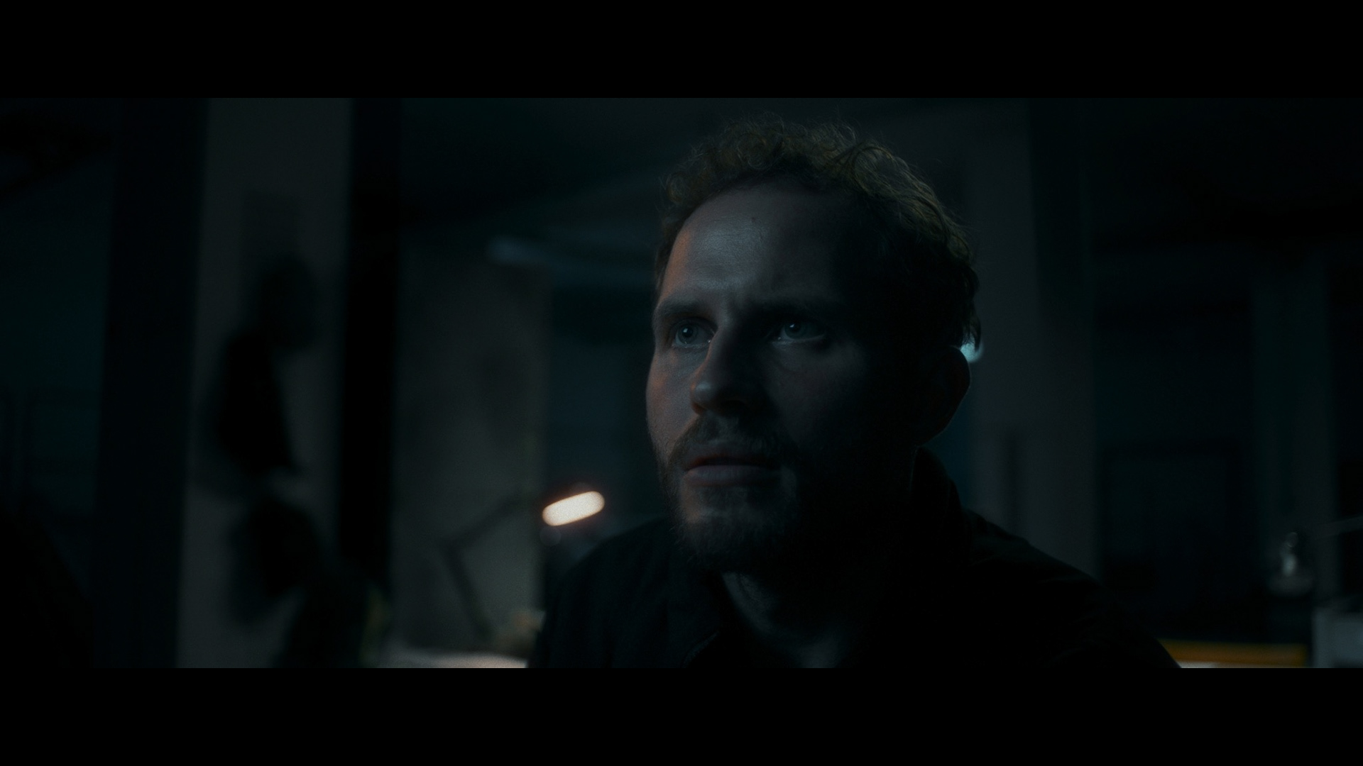 Frederik Bösing - Kurzfilm "Denn wie man sich bettet"