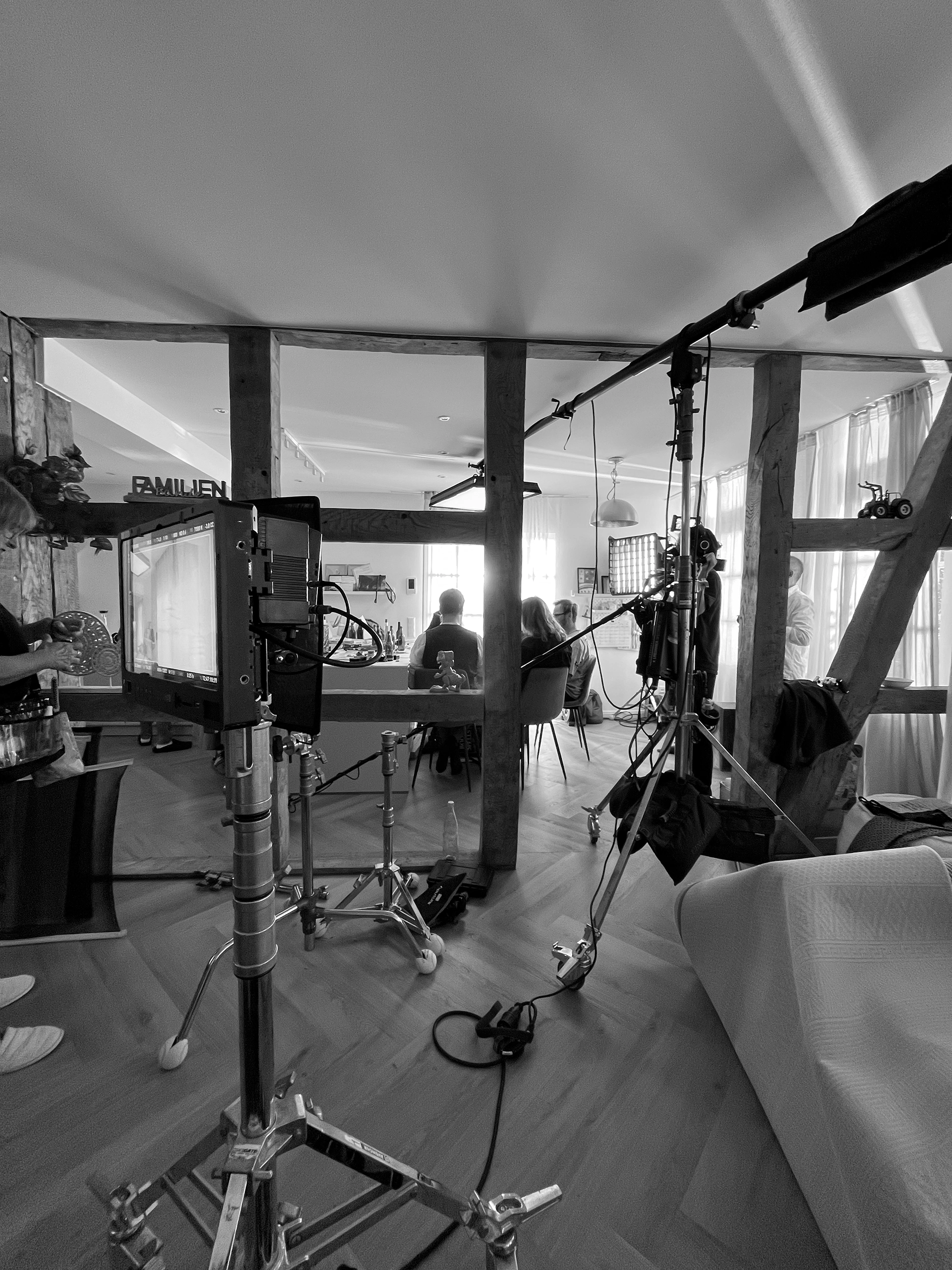 lichtbude-arbeit-am-set (8)